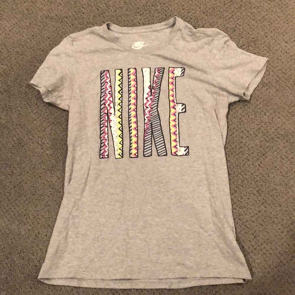 Nike T-shirt size L